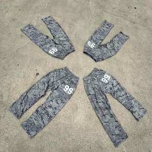 กางเกงวอร์มผ้าฝ้าย100% ตามสั่งของผู้ชายเอวสูงปานกลางพิมพ์ลายพรางสไตล์วินเทจแบบลำลองแนววินเทจ2025ใหม่ - Product Image 3