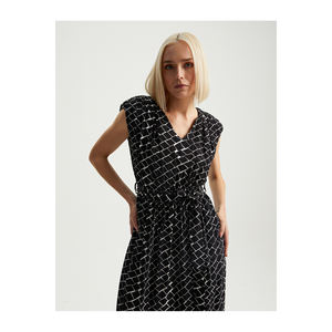 Vestido Maxi de Viscosa BGN con Hombreras y Cintura Fruncida Modelo S23D359 - Product Image 4