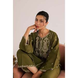 Ensemble chemise et pantalon en tissu batik brodé deux pièces BIC-264 avec décoration brodée - Product Image 6