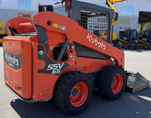 รถตักล้อยาง Kubota SSV65 พร้อมอุปกรณ์ตัดไม้สำหรับงานป่าไม้ รถตักขนาดกะทัดรัดประสิทธิภาพสูงสำหรับงานหนัก - Product Image 4