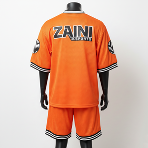 Conjunto Deportivo de Malla de Poliéster Premium para Hombre, Transpirable, Color Naranja, con Logotipo Bordado por Transferencia de Calor - Product Image 2