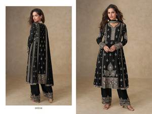 Ventes en gros, prix de gros, prêt à porter, mode pakistanaise, riche, spécial fête de Dubaï, nouveau catalogue, spécial femmes, salwar kameez - Product Image 4