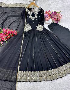 Tennecy ชุดคอลเลกชั่นหนังแท้สำหรับผู้หญิงชุดเก็บเสื้อผ้า - Product Image 1