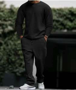 Survêtements haut de gamme pour l'hiver, matière en coton épais, haute qualité, prix bas, survêtement de jogging uni personnalisé pour hommes - Product Image 3