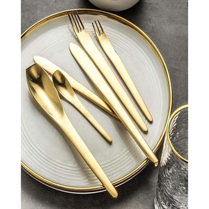 Ensemble de couteaux et fourchettes à doublure occidentale, poignée en or poli miroir ustensiles de cuisine de conception de cuillère et fourchette pour mariage - Product Image 4