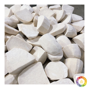 Cubos de Taro de raíz congelada IQF Dasheen Colocasia Esculenta en rodajas Arbi Frozen Yam Eddoe para cocinar freír al vapor Uso para hornear - Product Image 3