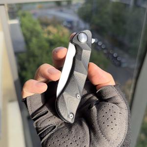 Crea tu cuchillo personalizado cuchillo plegable elegante mango G11 en bajo MOQ fabricación de cuchillos - Product Image 5