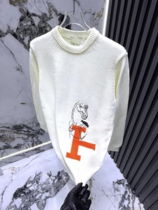 Pull tricoté à col rond pour homme, manches longues, contraste blanc et noir, motif lettres tendance, style décontracté streetwear, vente en gros - Product Image 1