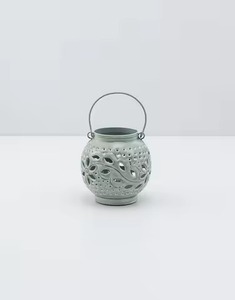 Lanterne en métal décorative Ramadan Kareem, adaptée aux célébrations de l'Aïd, aux rassemblements familiaux et aux festivals religieux - Product Image 1