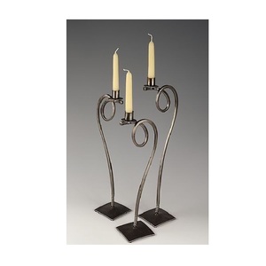 Ensemble de bougeoirs en métal à finition antique, adapté à une utilisation intérieure et extérieure, mariages, fêtes, occasions festives et décoration intérieure - Product Image 6