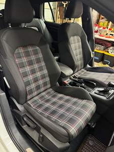 Volkswagen GTI Sport Turbo 4 cylindres d'occasion de 2017, provenant de Californie, non modifiée - Product Image 5