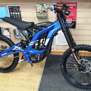 Bicicleta Eléctrica Sur-Ron Light Bee X 2025, Potente, 48V 6000W 40AH, Cuadro de Fibra de Carbono, Doble Suspensión, para Adultos - Product Image 6