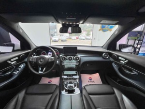 BEST OFFER USED 2017 Mer cede-s-Benz G-l c 260 4-matic Luxury Suv <b>Leather</b> Interior - Product Image 5