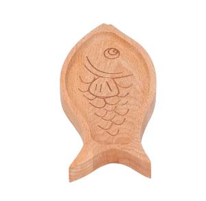 Plateau rond en acacia Assiette design poisson 12 30cm Assiette de service en bois durable pour la vente chaude - Product Image 4