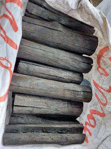 CHARBON DE MANGROUE 100% BOIS DUR/ MEILLEUR PRIX/ QUALITÉ PREMIUM/ DISPONIBLE AU VIETNAM - SOCIÉTÉ BIWOOD - Product Image 4