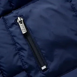 Gilet matelassé en toile imperméable pour homme avec bouton Logo personnalisé Couleur respirante Vêtement décontracté pour la saison hivernale - Product Image 5