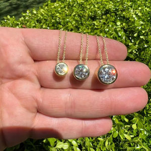 Collier pendentif en or vermeil 14 carats avec moissanite solitaire, bijoux de mode pour femmes, plaqué or 18 carats - Product Image 1