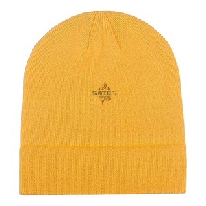 Gorro de Punto Unisex para Invierno, Cálido, 100% Acrílico, Textura Suave Informal, Personalizable, Diseño Ajustable de PVC, Estilo Vintage - Product Image 2