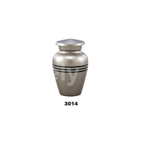 Urne adulte de crémation de souvenir d'étain argenté de trois bandes pour des cendres humaines avec le sac gratuit de velours - Product Image 1