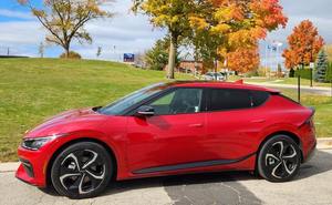 D'occasion en Bon état 2022 KI _ A EV6 GT-LINE SUV AWD SIÈGES DISPONIBLES et Direction Gauche - Product Image 5