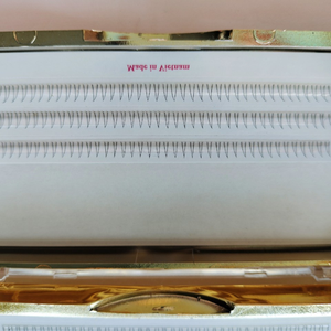 Extensiones de Pestañas Hechas a Mano con Pelo Sintético Negro en Forma de V, de Alta Calidad OEM, Volumen Completo CC, Longitudes Mixtas, Hechas en Vietnam - Product Image 6