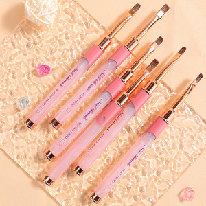 Pincel de <span class=keywords><strong>uñas</strong></span> con logotipo personalizado Rosa ovalado Kolinsky calidad de peluquería para brillo líquido y pinceles de dibujo acrílico a mano - Product Image 4