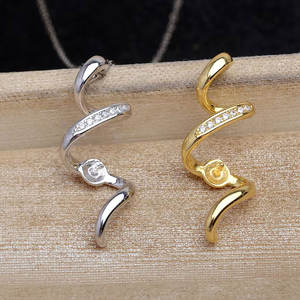 Pendentif romantique en laiton plaqué or fait main, serti de pierres précieuses de 5 mm, perle d'eau douce, pierre tendance, IGI, anniversaire - Product Image 4