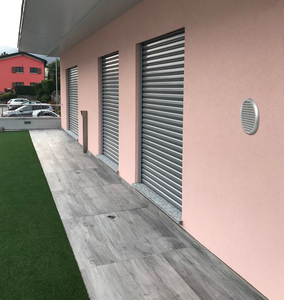 Diseño moderno ABS Efecto cromado Ventilación de aire de plástico Universal Autoajustable Mosquitera Uso de CA al aire libre Registros y rejillas - Product Image 5