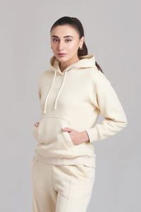 Conjunto de ropa de descanso de moda para mujer, Sudadera con capucha y pantalones de salón de crema suave, estilo sin esfuerzo, comodidad durante todo el día, perfecto para el hogar o fuera - Product Image 6