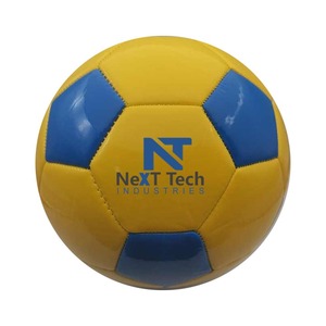 Tech Industries Ballon d'entraînement de football Matériau PU à des fins d'entraînement avec un design personnalisé et un logo personnalisé - Product Image 1