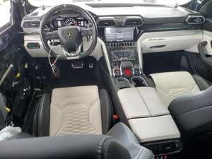 SALVAGE 2022 LAMBORGHINI URUS - Product Image 4