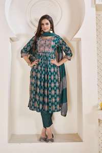 Pantalón Kurti de seda viscosa pura de colección Premium con Dupatta con bordado pesado Fabricante de Surat a precio económico - Product Image 4