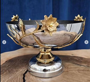 Bol rond en métal doré Thème floral pour fruits et ornement Bol en métal pour décoration de table et de salon Bol décoratif en métal - Product Image 6