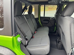 MEJOR OFERTA 2025 Jeep Wrangler 4 Puertas Sport S Transmisión Automática V8 Cilindros - Product Image 3