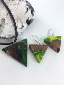 Colorful Jewelry's Hot Gold Foil Black White Resin <b>Heart</b> Shape Earrings Square Geometric <b>Wooden</b> Resin Drop Earrings Angel - Product Image 5