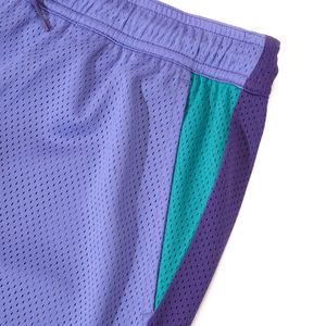 กางเกงขาสั้นตาข่ายกีฬาบาสเก็ตบอลเดินชายหาดหน้าร้อนแบบกำหนดเองแห้งเร็วอุปกรณ์ออกกำลังกายตาข่ายระบายอากาศแบบสั่งทำขนาดพิเศษสำหรับยิมลำลอง - Product Image 6