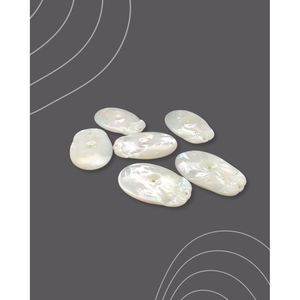 Perles en vrac de forme libre en nacre blanche - Product Image 3
