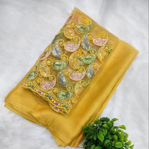 Designer Ethnique Traditionnel Soie Sari Belle Broderie Paillettes Travail pour les Fêtes de Mariage Pakistanais Indien Pakistanais Vêtements - Product Image 1