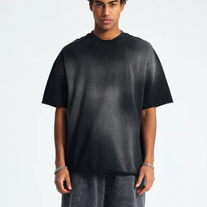 เสื้อยืดสำหรับผู้ชายผ้า305gsm แบบกรดฟอกสีแดดตัวทีฟอกขอบดิบแบบกำหนดเองได้100% แบบกำหนดเอง - Product Image 4