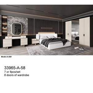 33965-173 Juego de dormitorio de lujo de 8 puertas - Product Image 6