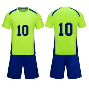 Tenues de football personnalisées de haute qualité, dernier design, technologie de découpe automatisée, fabricant direct, 100% polyester - Product Image 4