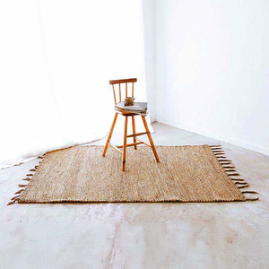 Tapis en jonc de mer traditionnel artisanal du Vietnam, fait à la main, écologique, antidérapant - HC11005 - Product Image 2