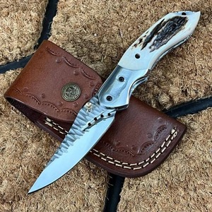 Navaja de Bolsillo Plegable Hecha a Mano con Acero D2 Forjado, Mango de Cuerno de Ciervo, Funda de Cuero, OEM Disponible, para Uso Diario - Product Image 1