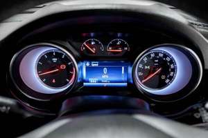 Vauxhall Astra USADO con Volante a la Izquierda/Derecha - Product Image 6