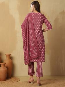Mauve Ethnic Motifs Printed Pure Cotton Notch-Neck <b>Kurta</b> With Trousers & Dupatta With Trouser Bulk product Customized <b>Women</b> - Product Image 6