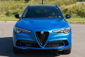Migliori Offerte Auto Usate 2023 Alfa Romeo Stelvio <span class=keywords><strong>Quadrifoglio</strong></span> Pronta per la Spedizione - Product Image 2