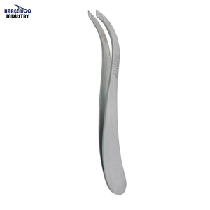 Pinzas para Cejas Inclinadas para Depilación, Portátiles, Profesionales, con Punta Puntiaguda, de Acero Inoxidable, Reutilizables, Ecológicas y Ligeras - Product Image 1