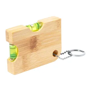 Portachiavi Ecologico in Bambù Mackie, Accessorio Sostenibile in Legno - Product Image 3