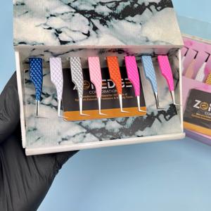 Meilleure Qualité Marque Privée Volume à 90 Degrés Pince à Cils Toutes les Couleurs Extensions de Cils en Acier Inoxydable Volume de Fibre Pointu - Product Image 6