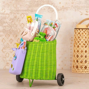 Extra mágico con este encantador regalo perfecto para Garangao Gergean o cualquier celebración especial Ramadán Eid para chico carrito de ratán - Product Image 1